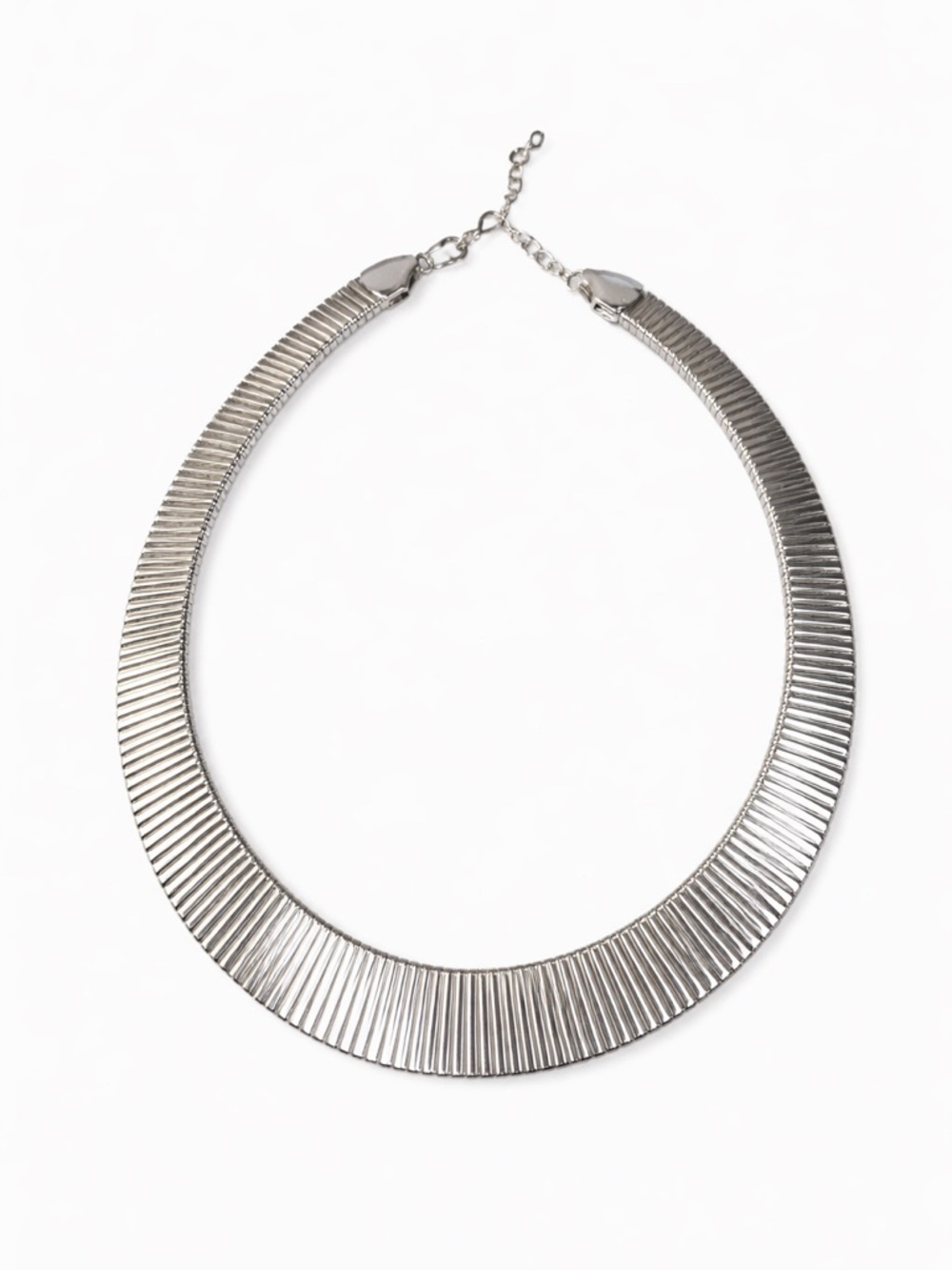 NWT. Silver Tone Ribbed Collar Necklace Statement Choker Modern Minimalist - Picture 4 of 6